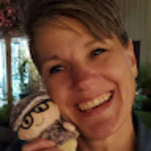 Meet your Posher, Lisa